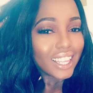 Meet your Posher, Bibiana